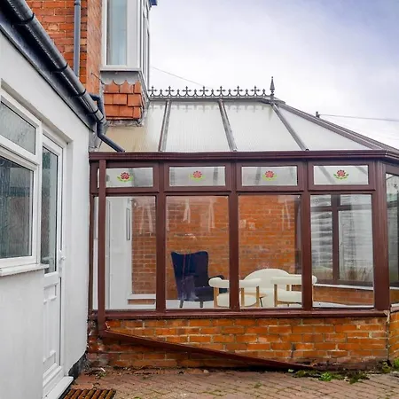 Detached 4 Bed, Off Street Parking, Views Redcar